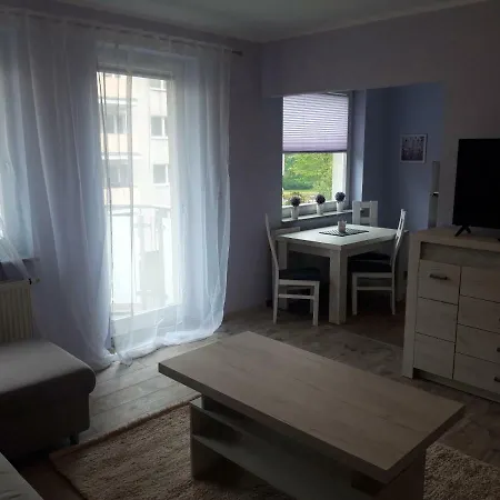 Apartment Kwartal Rozy Wiatrow 2 *